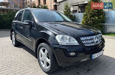Внедорожник / Кроссовер Mercedes-Benz M-Class 2005 в Ивано-Франковске