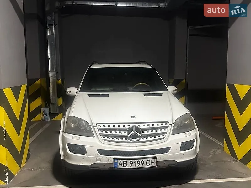 Mercedes-Benz M-Class