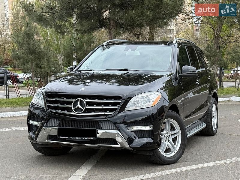 Mercedes-Benz M-Class 2011
