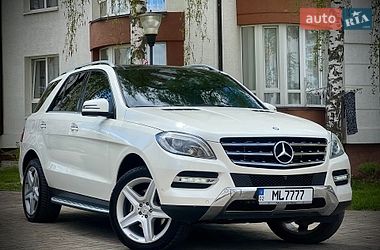 Позашляховик / Кросовер Mercedes-Benz M-Class 2014 в Івано-Франківську