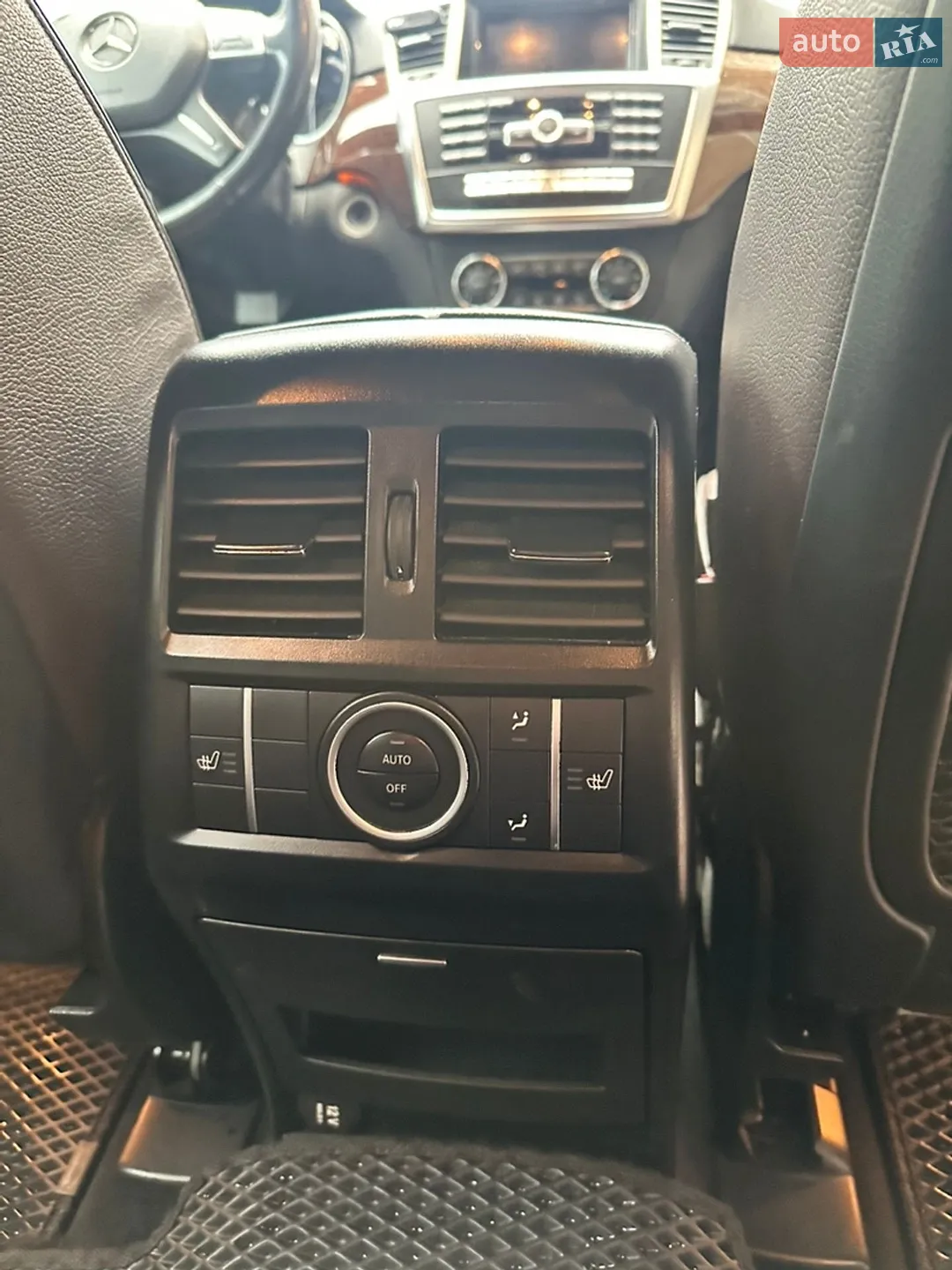 2012 Mercedes-Benz M-klasse - мініатюра 35