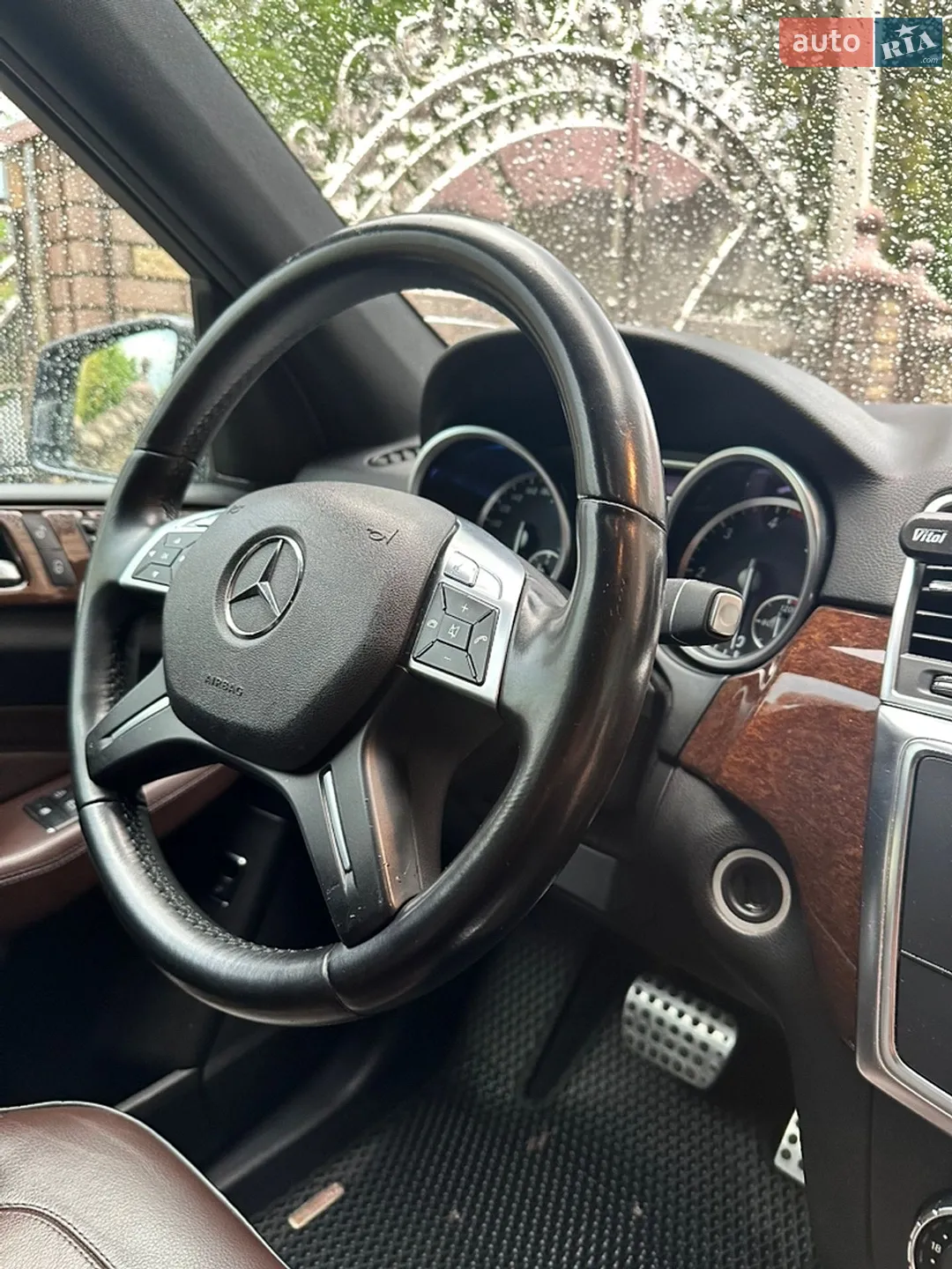 2012 Mercedes-Benz M-klasse - мініатюра 38