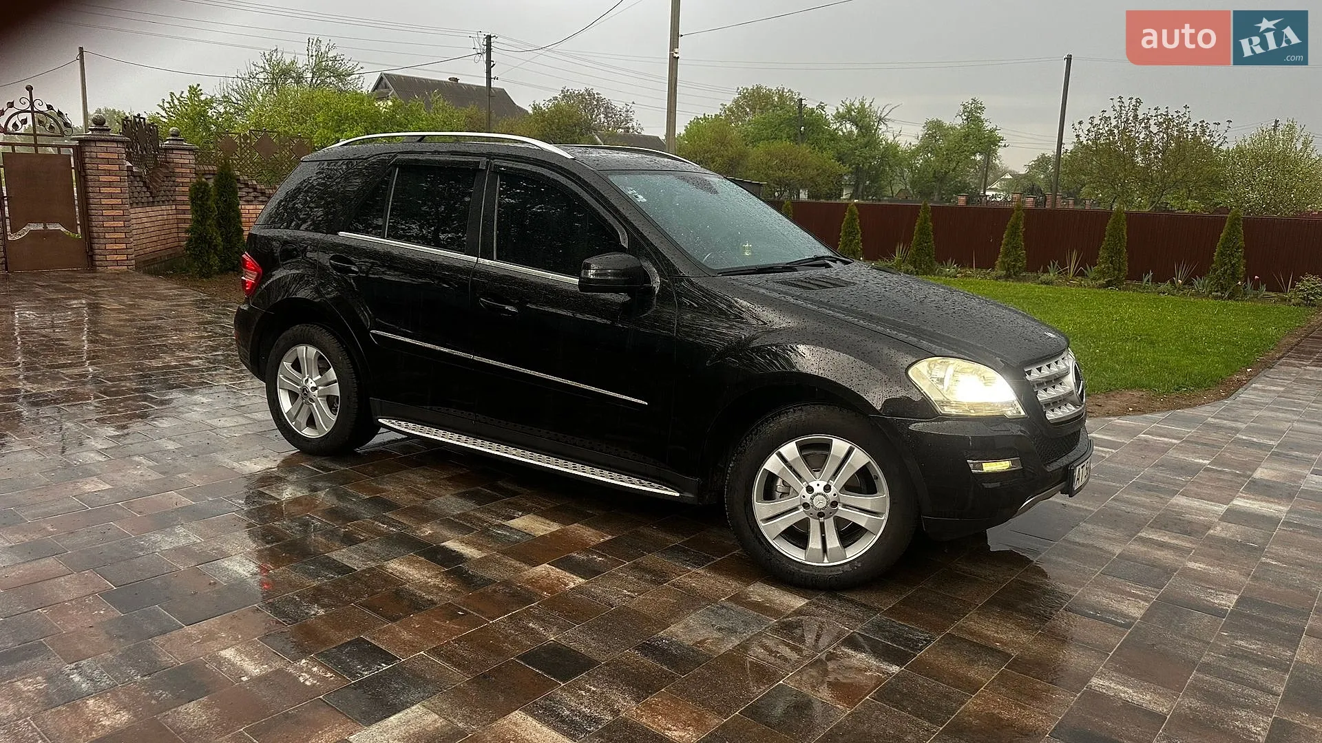 2010 Mercedes-Benz M-klasse - мініатюра 2
