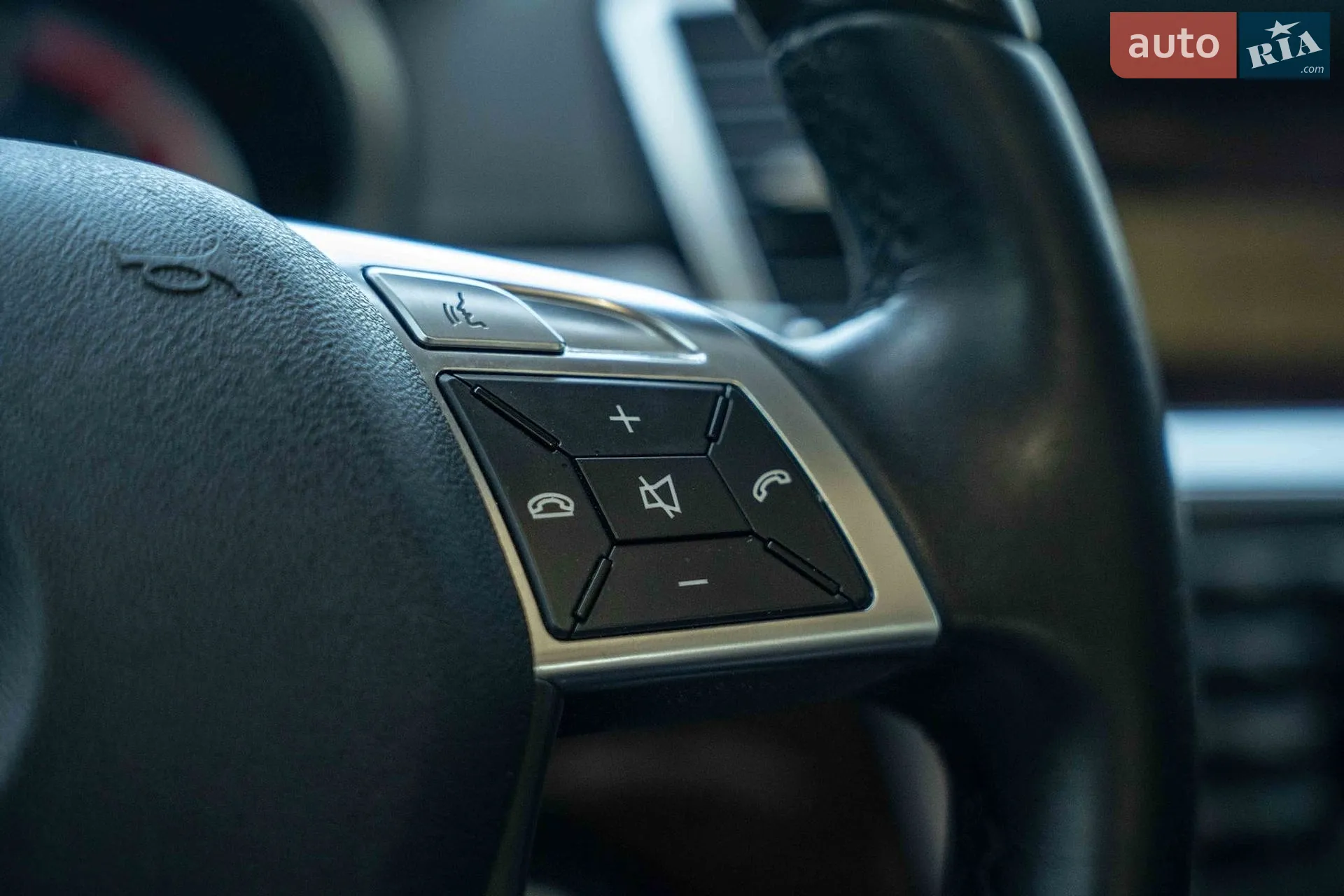 2012 Mercedes-Benz M-klasse - мініатюра 29