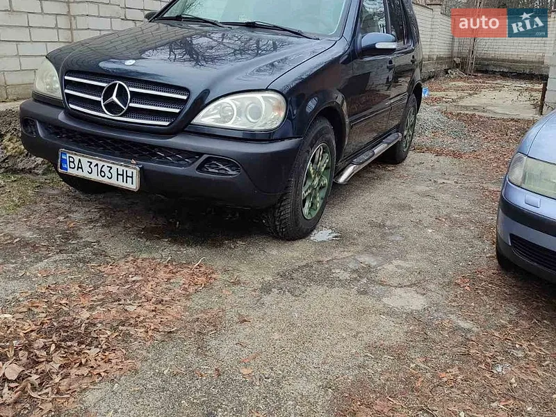 Mercedes-Benz M-Class