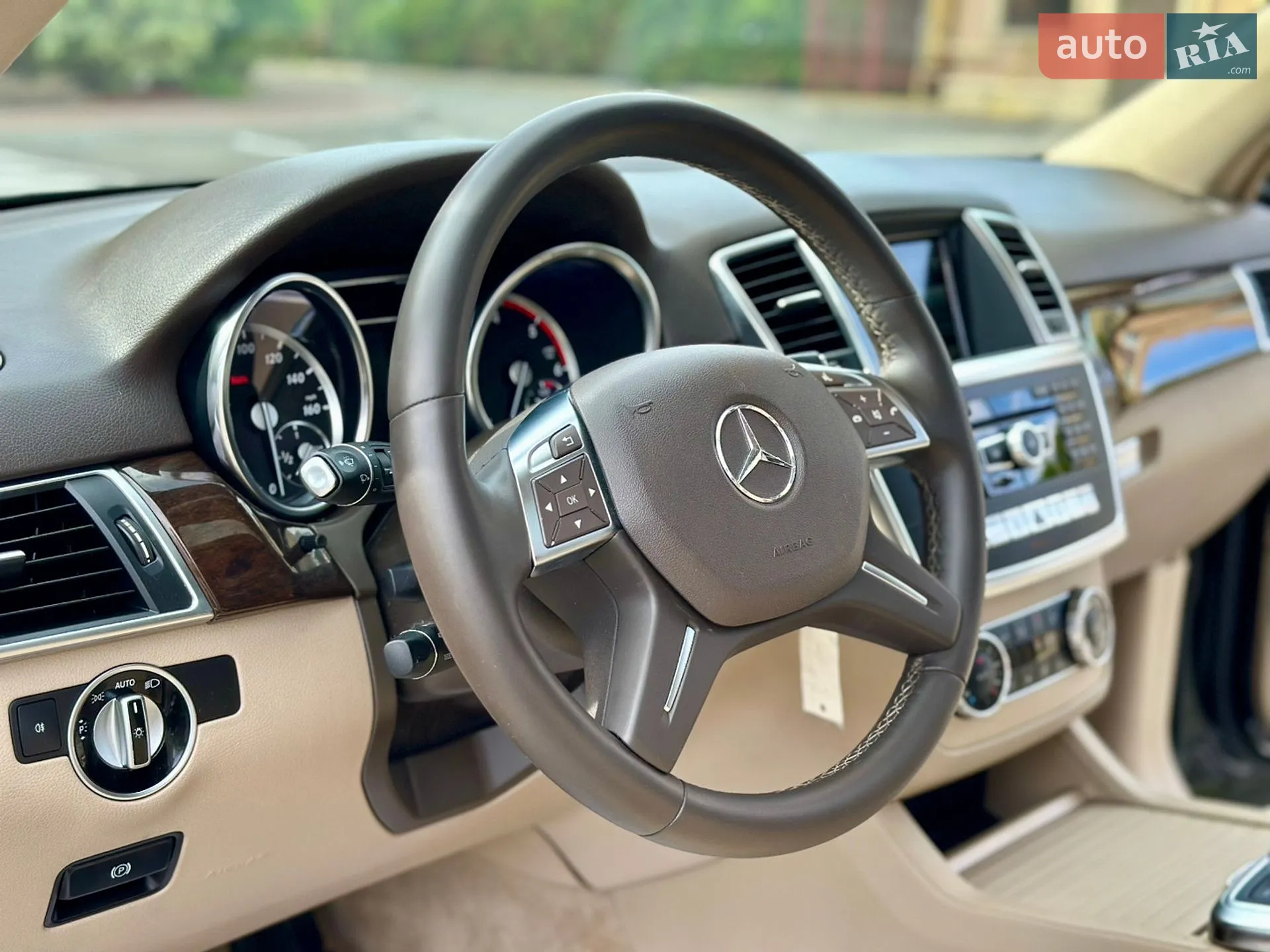 2014 Mercedes-Benz M-klasse - мініатюра 42