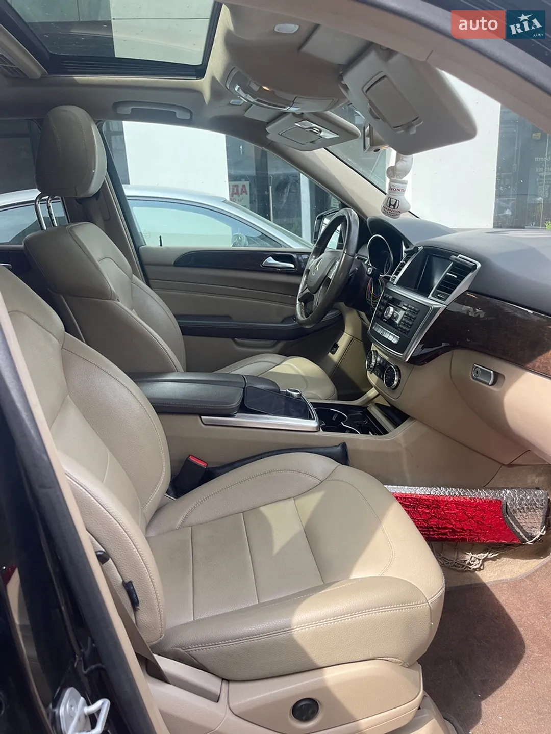 2011 Mercedes-Benz M-klasse - мініатюра 25