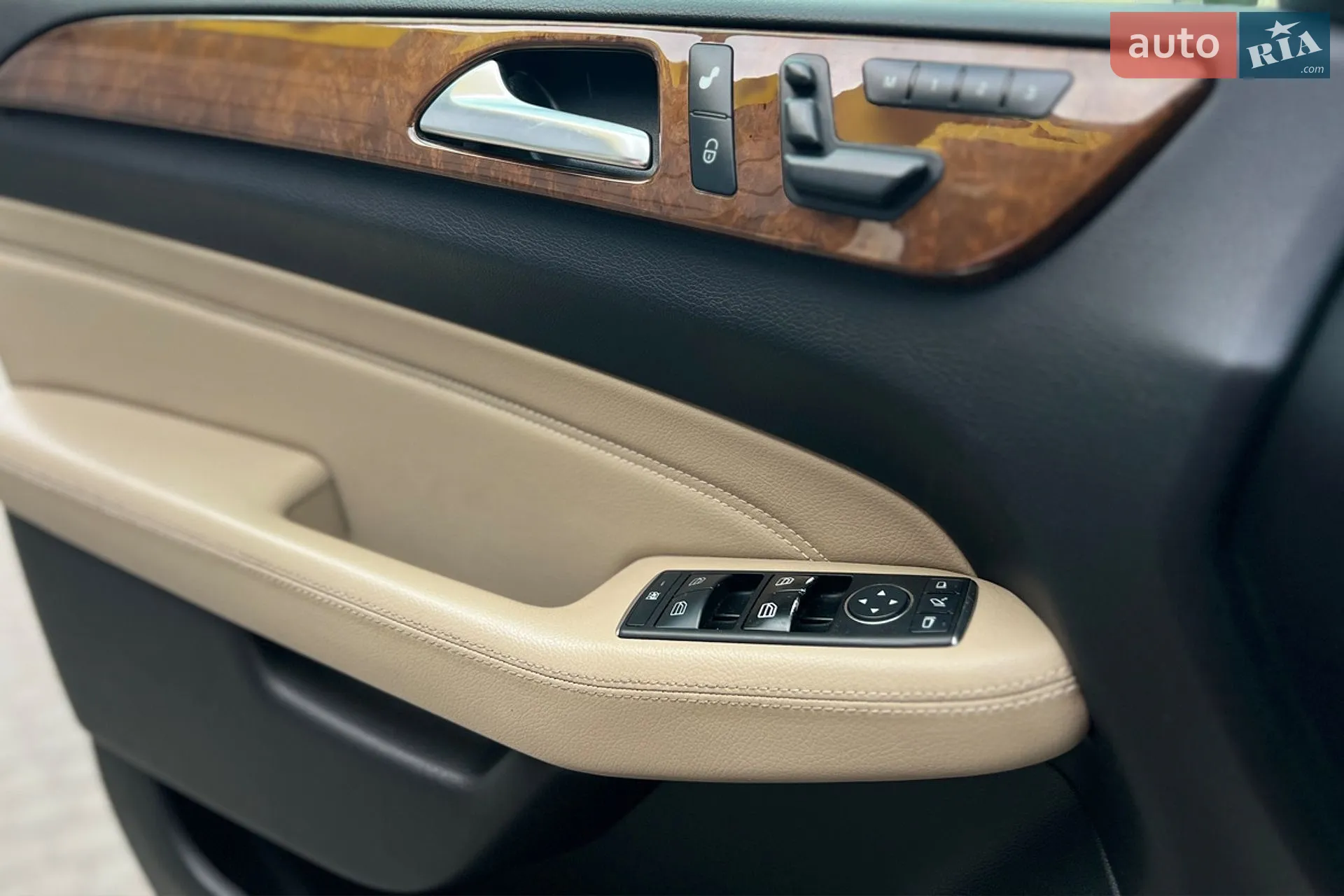 2012 Mercedes-Benz M-klasse - мініатюра 19