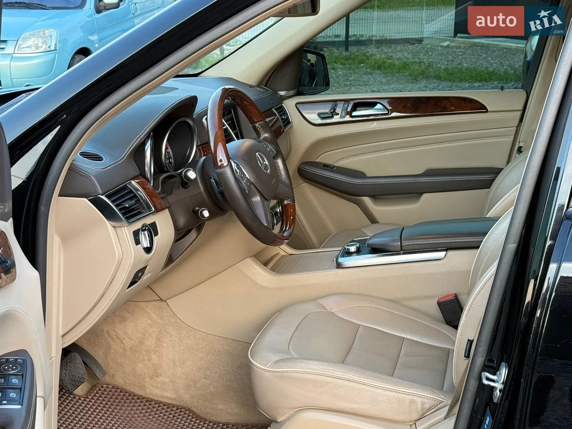 2012 Mercedes-Benz M-klasse - мініатюра 22