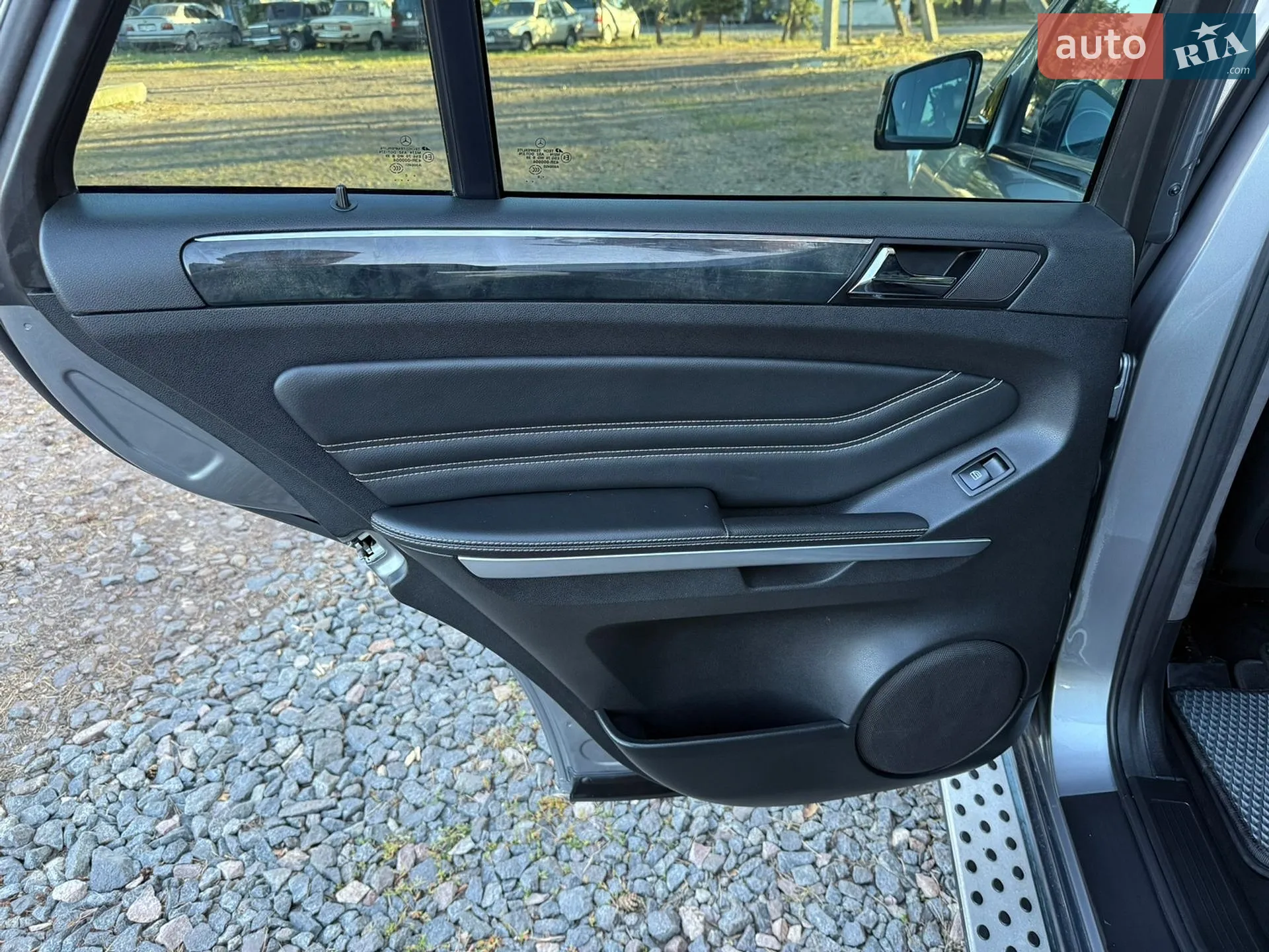 2011 Mercedes-Benz M-klasse - мініатюра 32