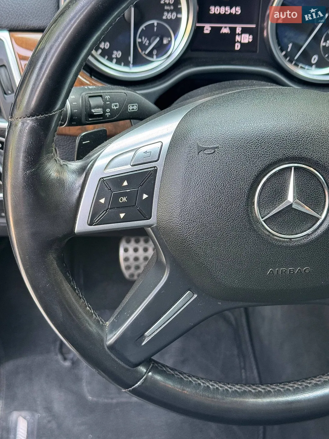 2011 Mercedes-Benz M-klasse - мініатюра 30