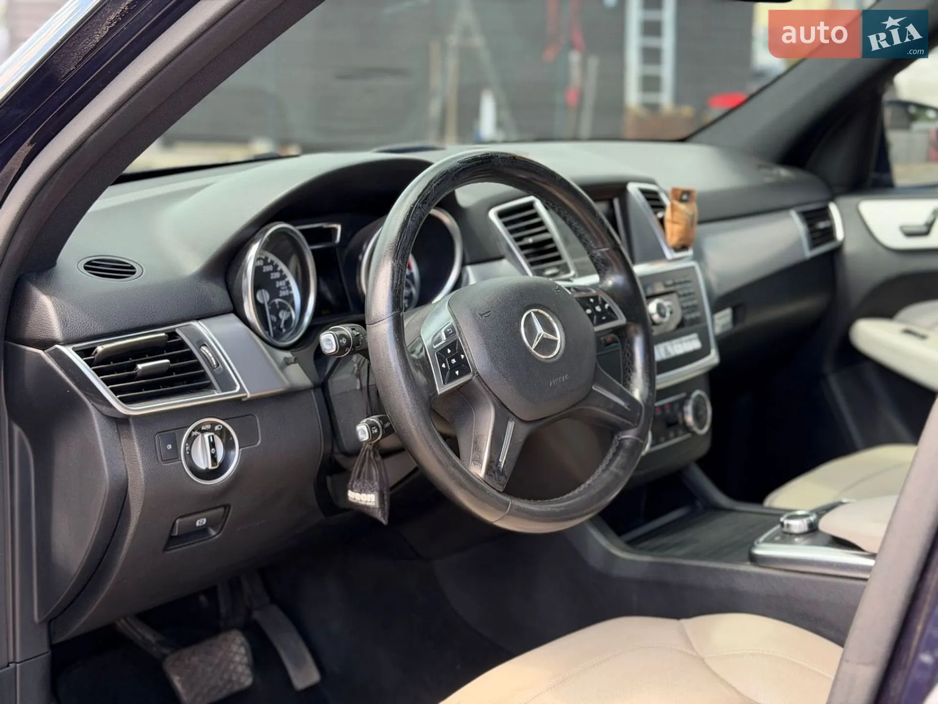 2012 Mercedes-Benz M-klasse - мініатюра 22