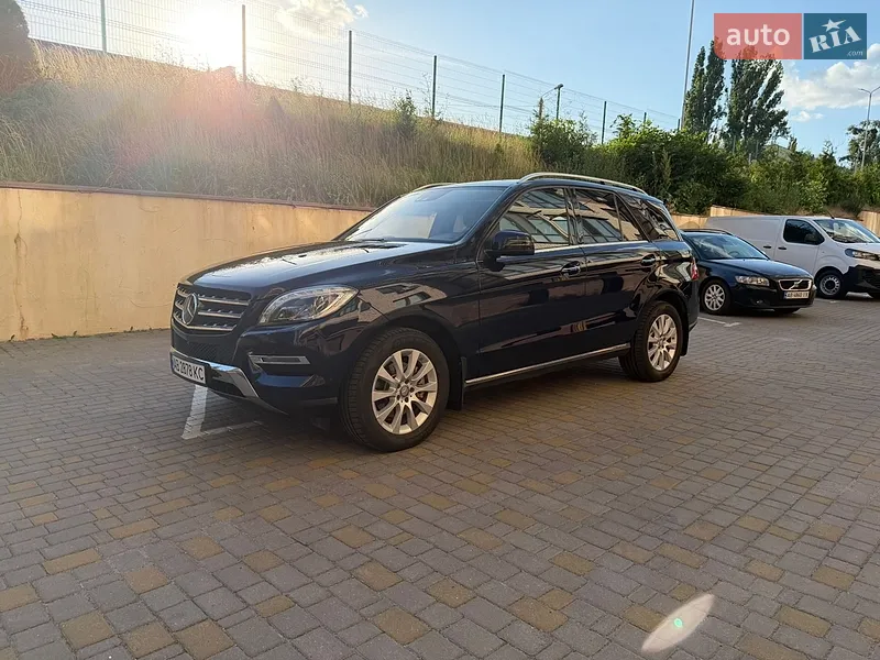 Mercedes-Benz M-Class 2015
