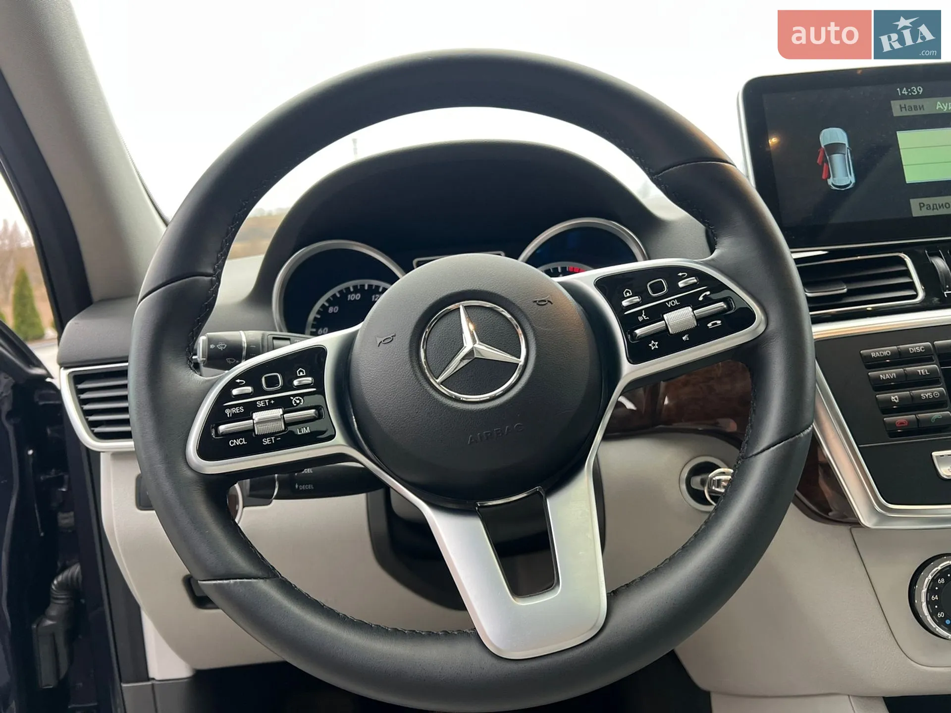 2012 Mercedes-Benz M-klasse - мініатюра 25