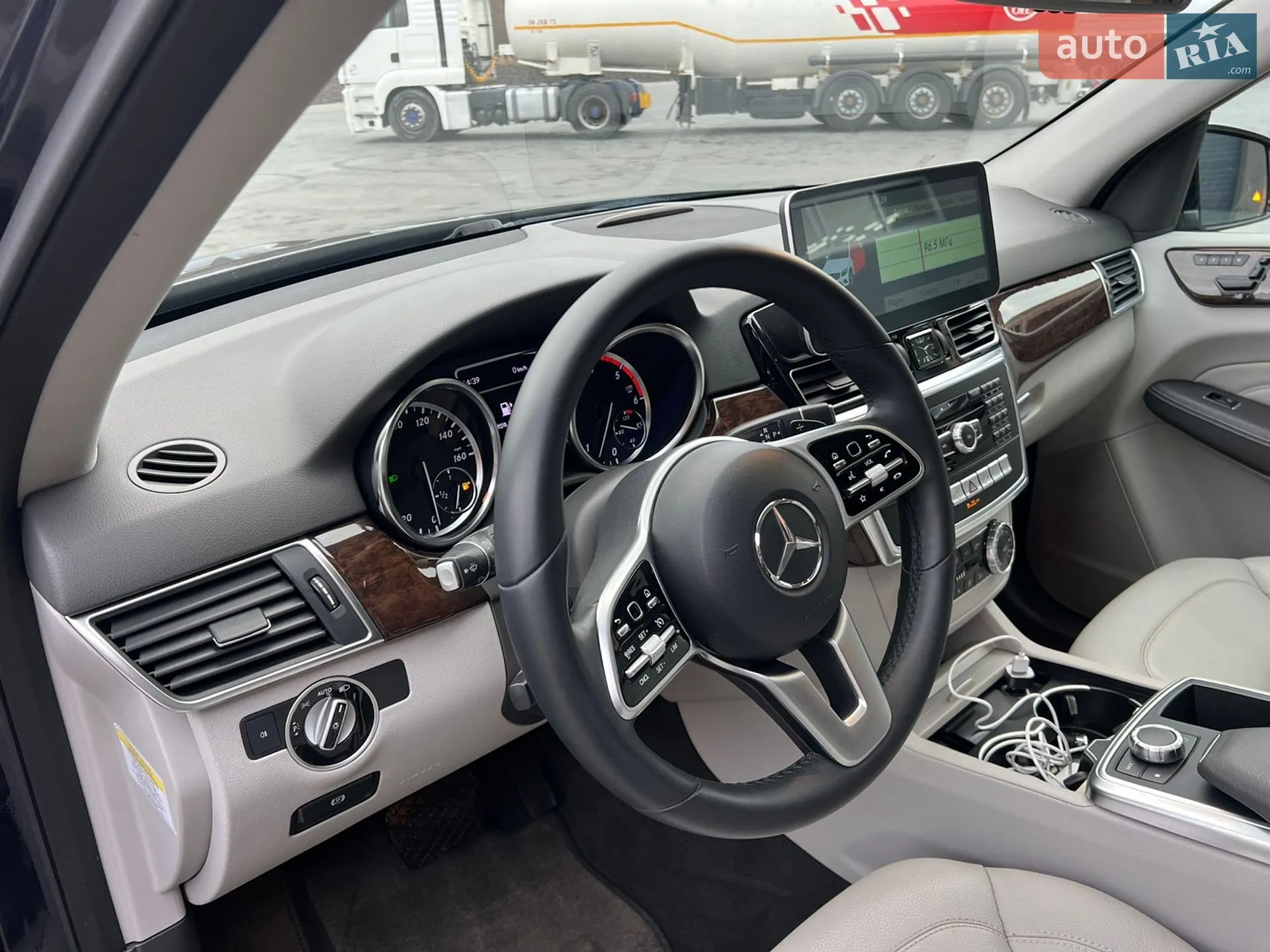 2012 Mercedes-Benz M-klasse - мініатюра 26