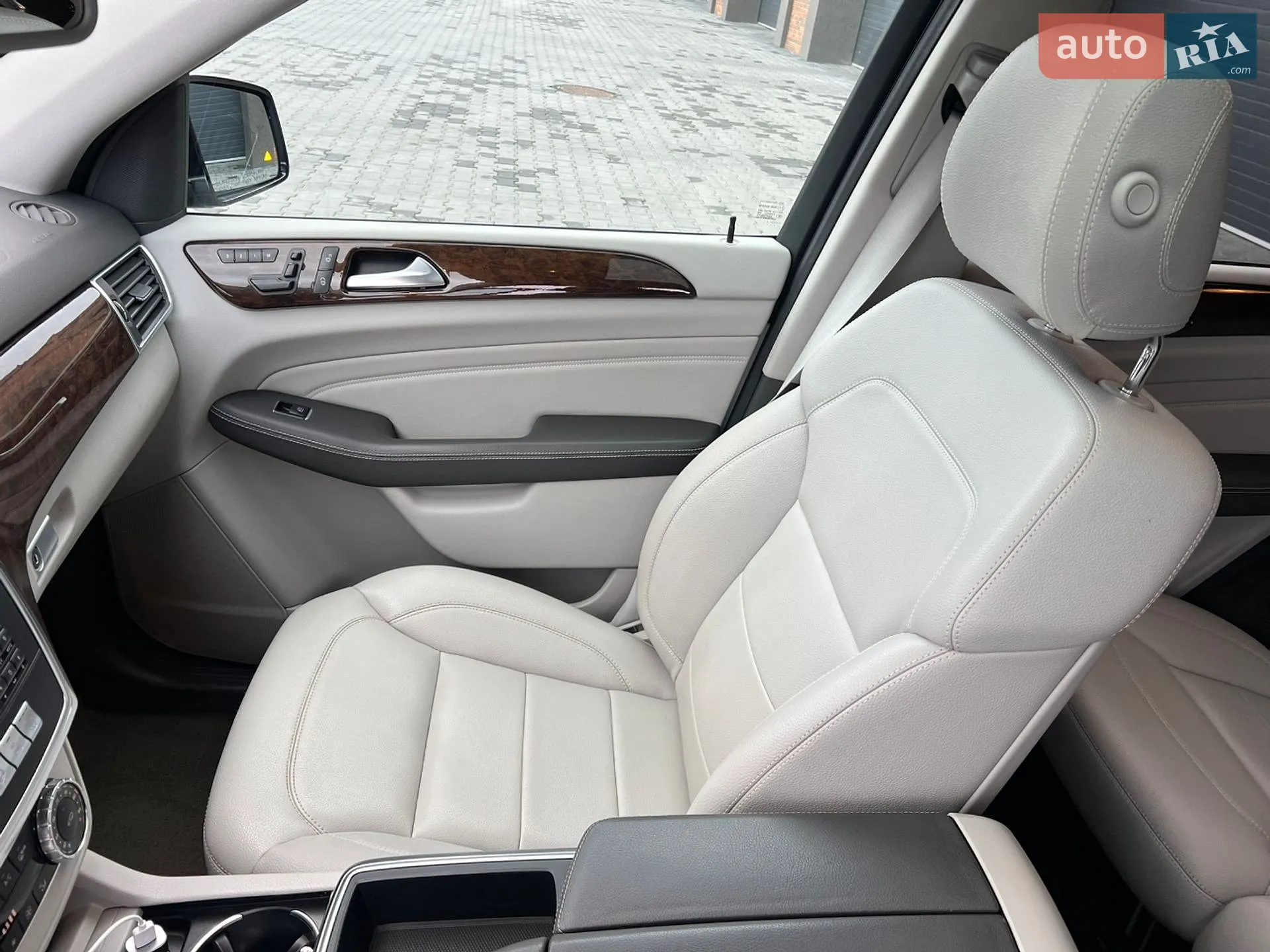 2012 Mercedes-Benz M-klasse - мініатюра 48