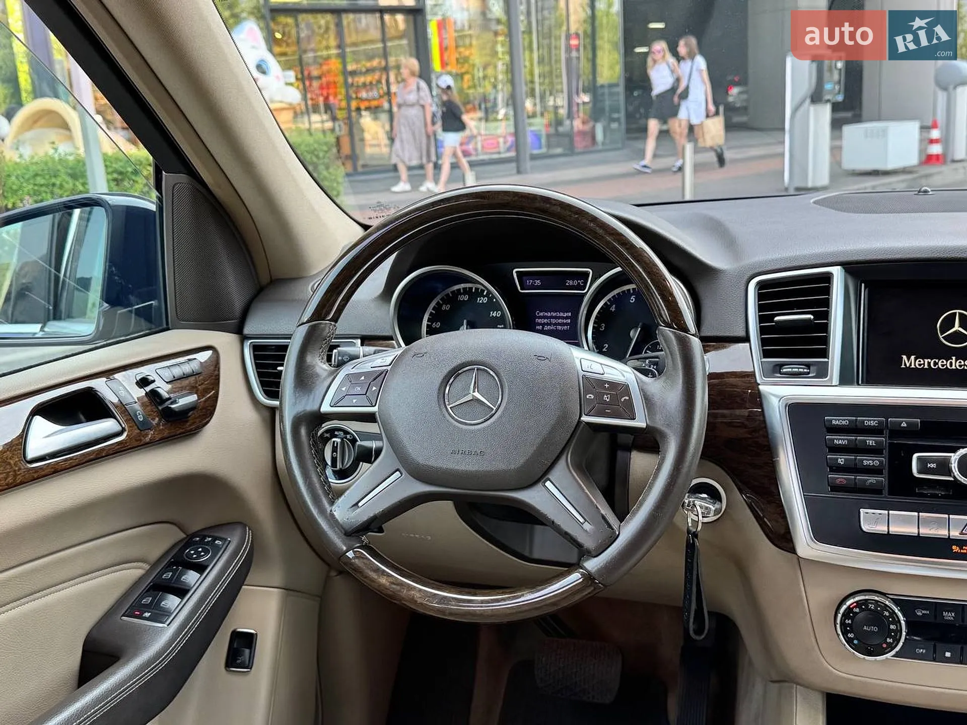 2012 Mercedes-Benz M-klasse - мініатюра 14