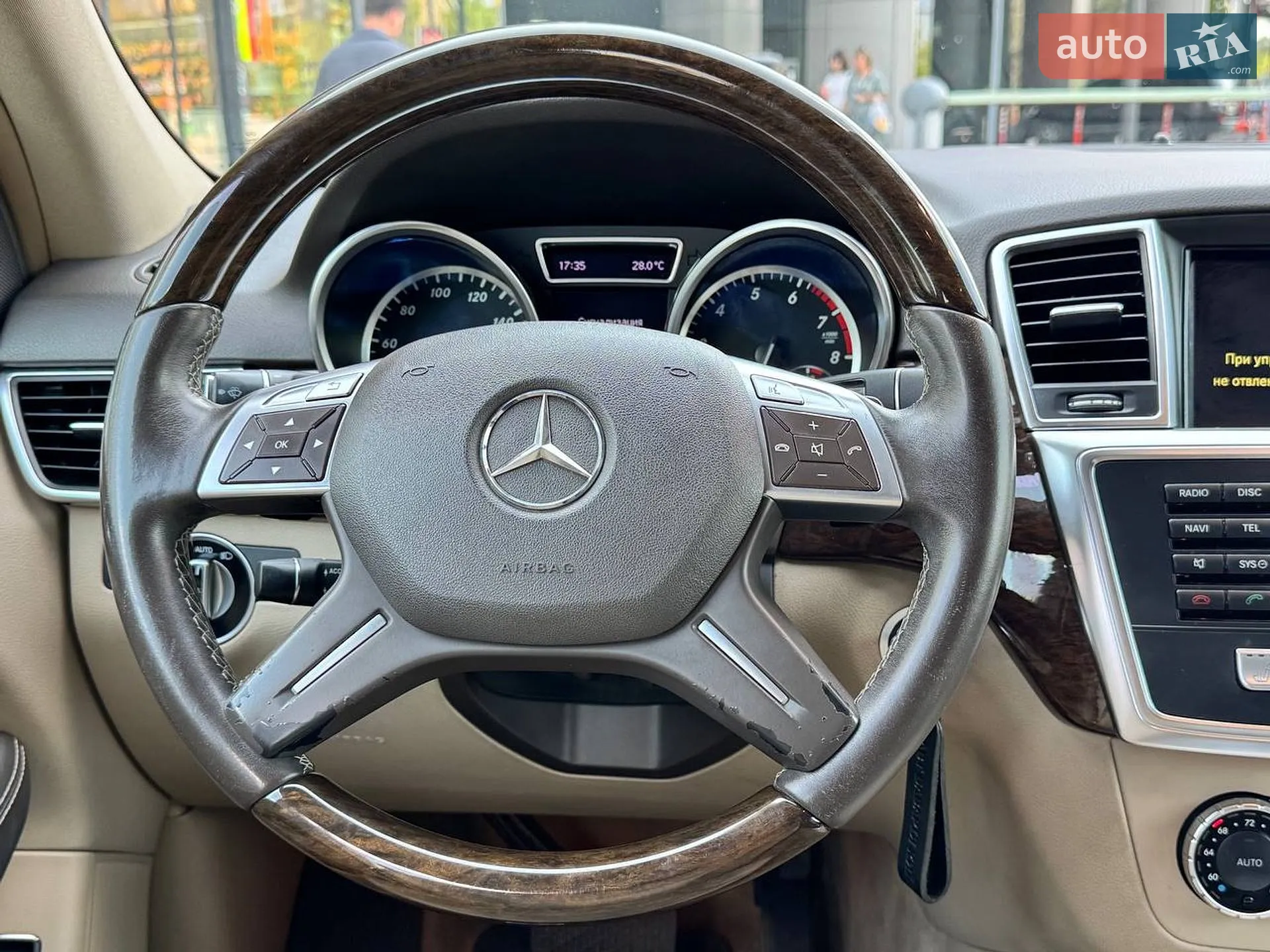 2012 Mercedes-Benz M-klasse - мініатюра 15
