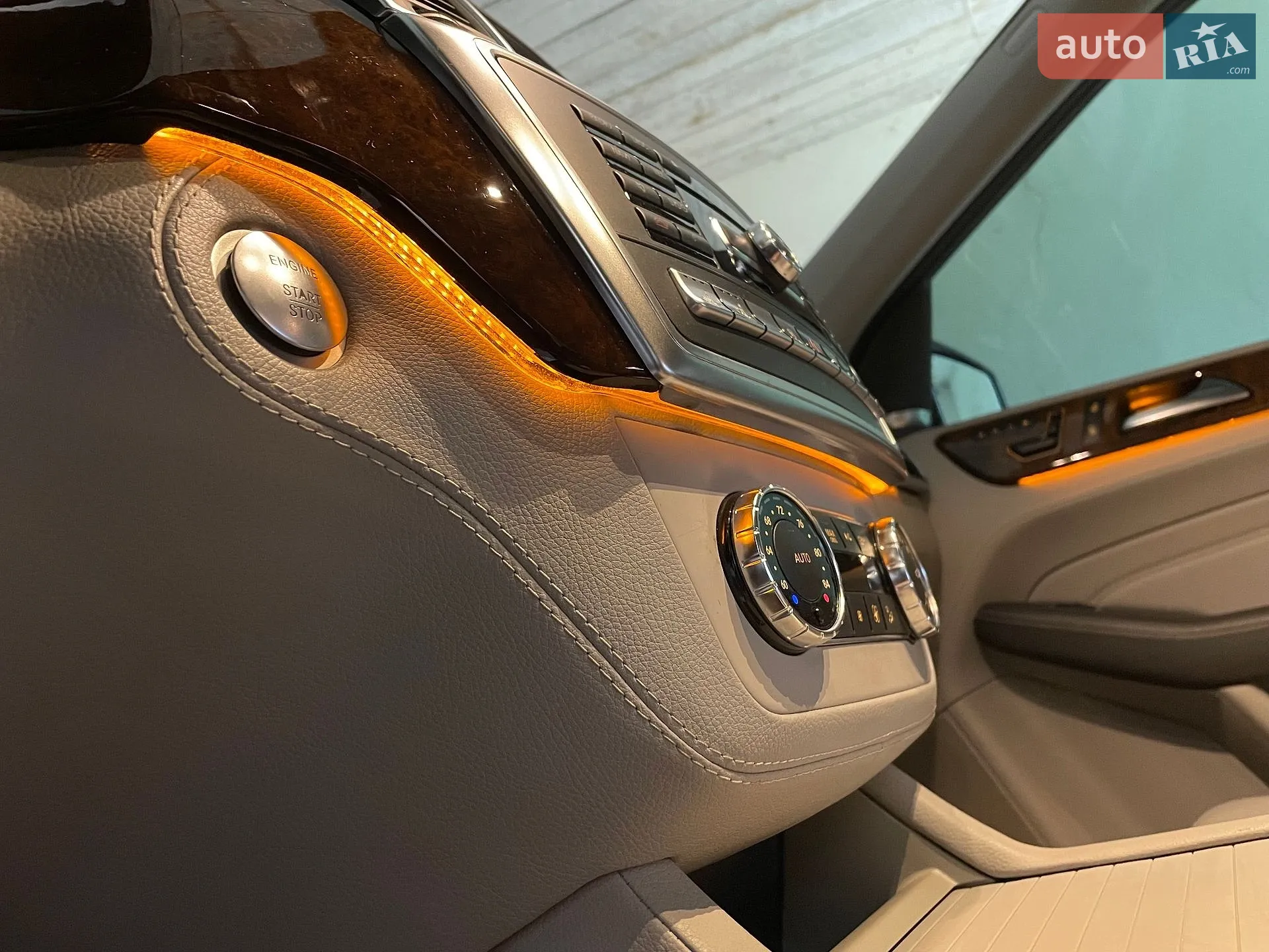 2013 Mercedes-Benz M-klasse - мініатюра 164