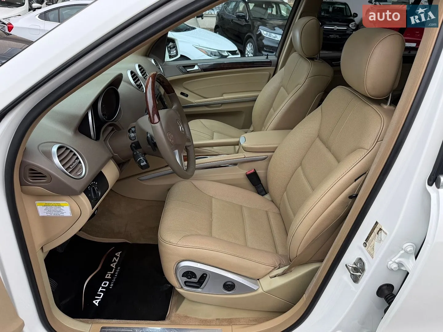 2011 Mercedes-Benz M-klasse - мініатюра 34