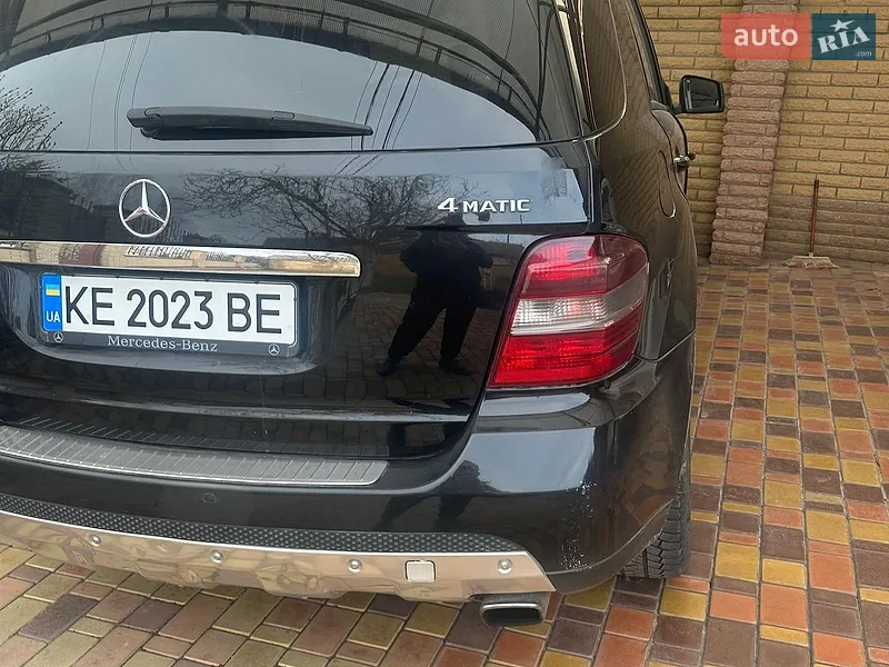 Mercedes-Benz M-Class