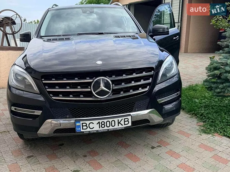 Mercedes-Benz M-Class 2015