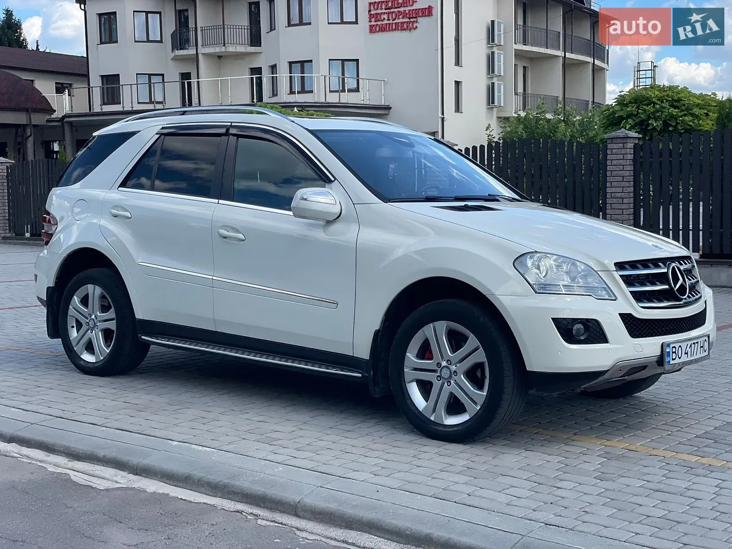 2010 Mercedes-Benz M-klasse - мініатюра 10