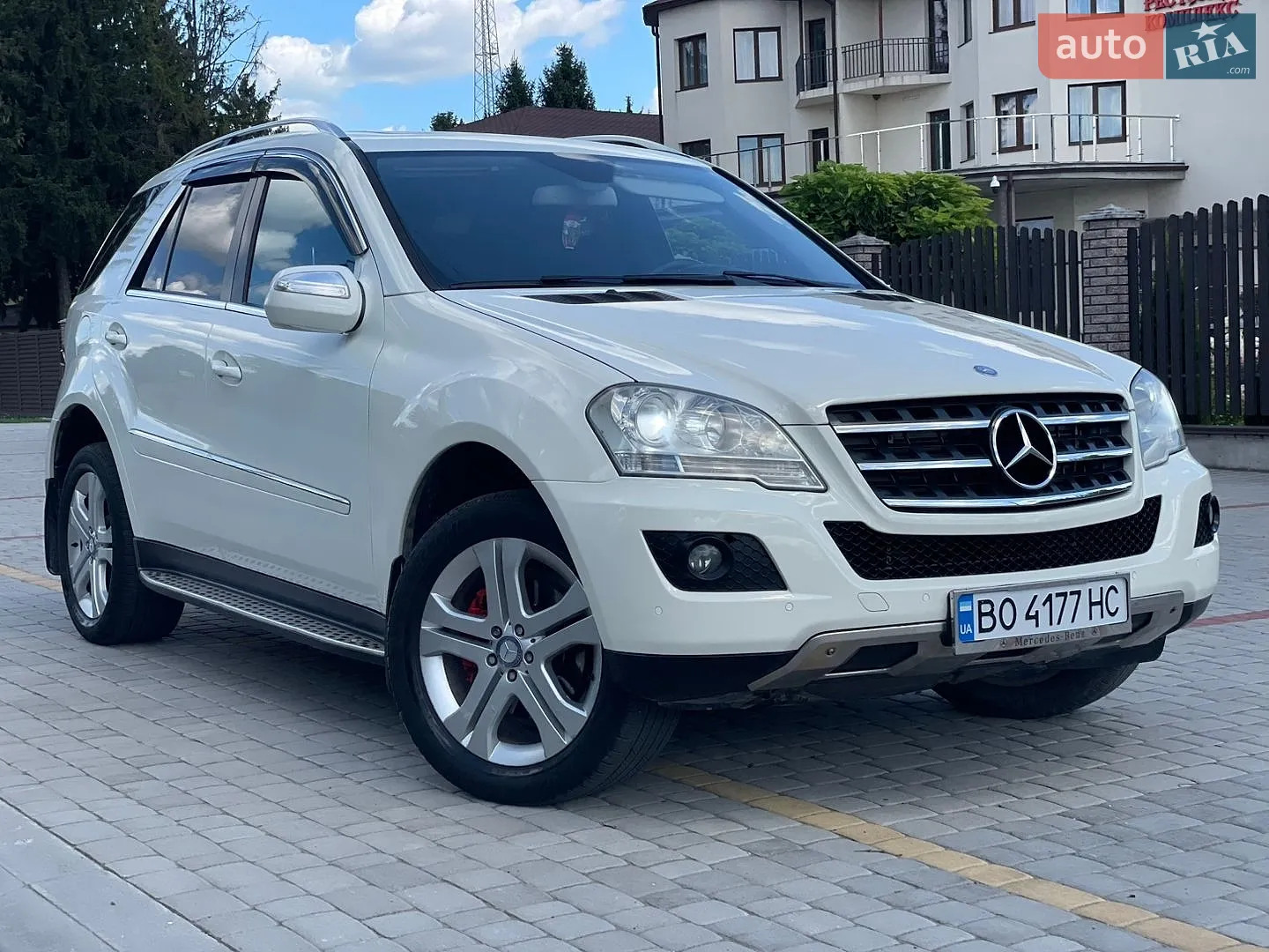 2010 Mercedes-Benz M-klasse - фото 1