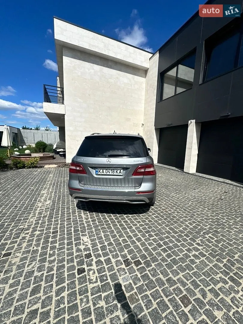2011 Mercedes-Benz M-klasse - мініатюра 26