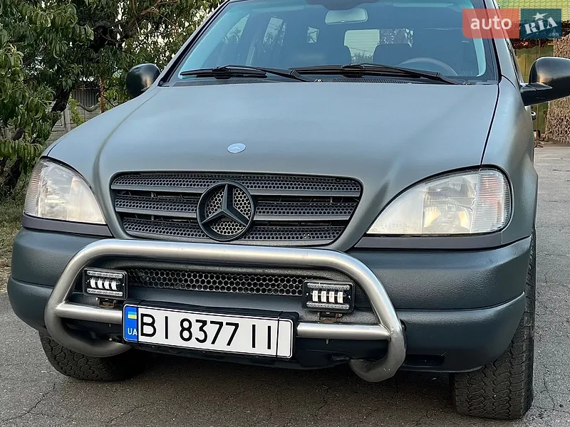 Mercedes-Benz M-Class