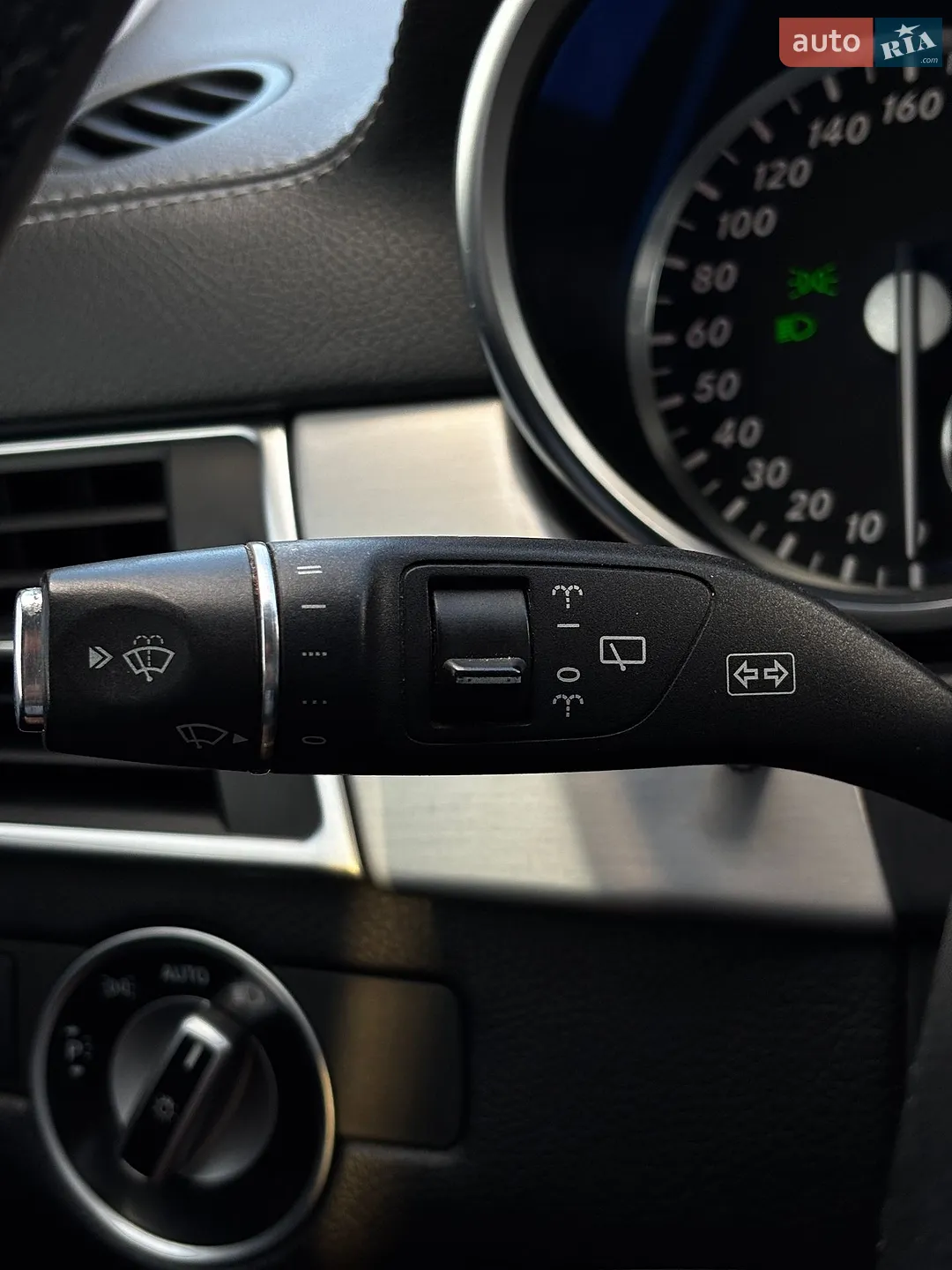 2013 Mercedes-Benz M-klasse - мініатюра 28