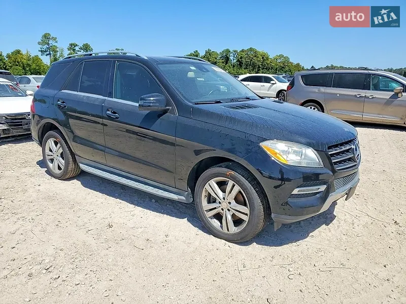 Mercedes-Benz M-Class 2015