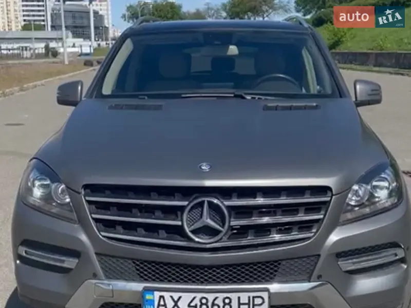 Mercedes-Benz M-Class 2015