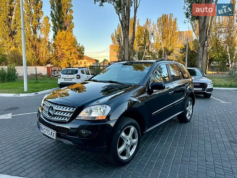 Mercedes-Benz M-Class 2007