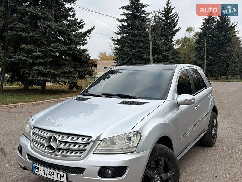 Mercedes-Benz M-Class