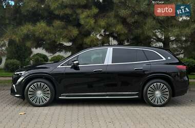 Внедорожник / Кроссовер Mercedes-Benz Maybach EQS SUV 2024 в  фото 7 Внедорожник / Кроссовер Mercedes-Benz Maybach EQS SUV 2024 в