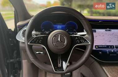 Внедорожник / Кроссовер Mercedes-Benz Maybach EQS SUV 2024 в  фото 31 Внедорожник / Кроссовер Mercedes-Benz Maybach EQS SUV 2024 в