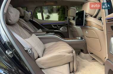 Внедорожник / Кроссовер Mercedes-Benz Maybach EQS SUV 2024 в  фото 64 Внедорожник / Кроссовер Mercedes-Benz Maybach EQS SUV 2024 в