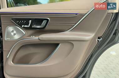Внедорожник / Кроссовер Mercedes-Benz Maybach EQS SUV 2024 в  фото 70 Внедорожник / Кроссовер Mercedes-Benz Maybach EQS SUV 2024 в