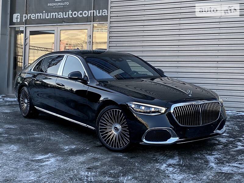 Седан Mercedes-Benz Maybach 2021 в 