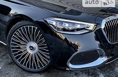 Седан Mercedes-Benz Maybach 2021 в 