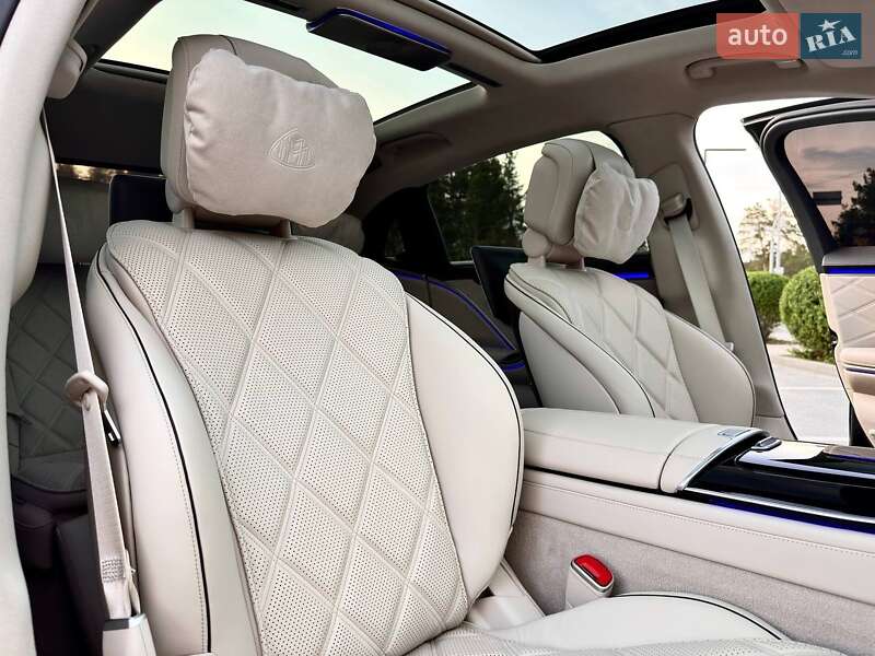 Седан Mercedes-Benz Maybach 2021 в Києві