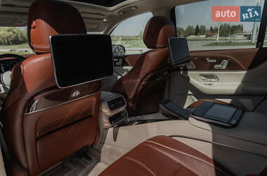 Внедорожник / Кроссовер Mercedes-Benz Maybach 2021 в 