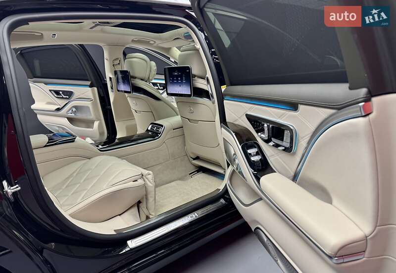 Седан Mercedes-Benz Maybach 2022 в Киеве