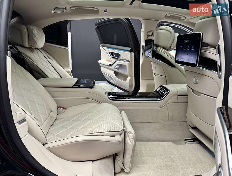 Седан Mercedes-Benz Maybach 2022 в Киеве