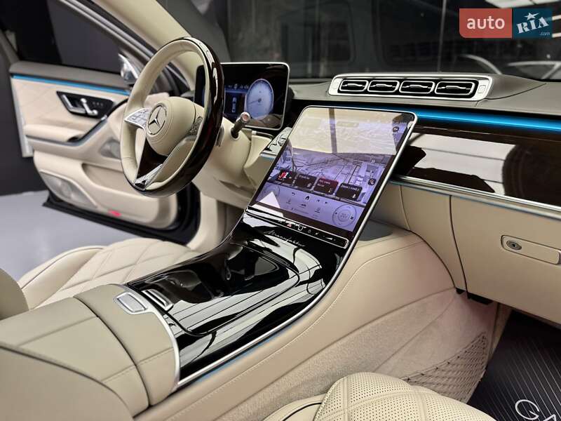 Седан Mercedes-Benz Maybach 2022 в Киеве
