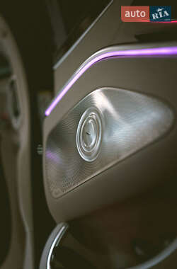 Седан Mercedes-Benz Maybach 2022 в 