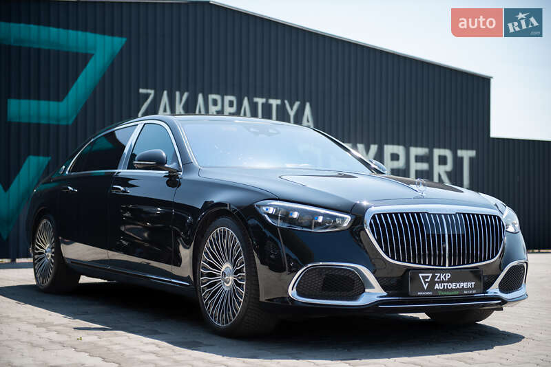 Седан Mercedes-Benz Maybach 2022 в Мукачево
