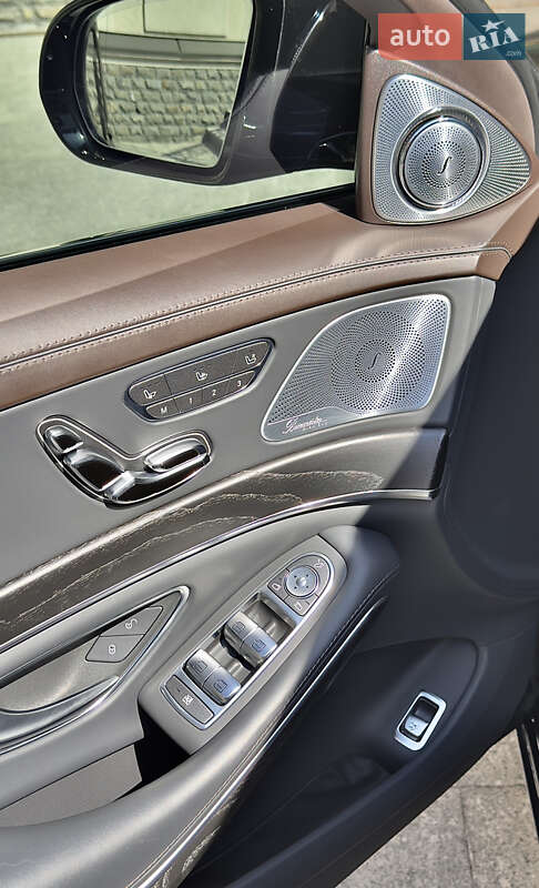 Седан Mercedes-Benz Maybach 2018 в Киеве