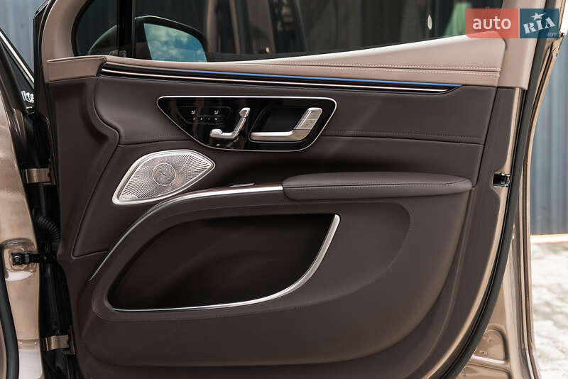 Внедорожник / Кроссовер Mercedes-Benz Maybach 2024 в Мукачево